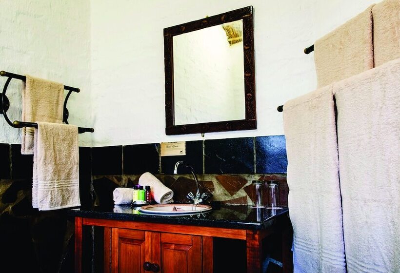 Номер Deluxe, Misty Hills Country Hotel, Conference Centre & Spa