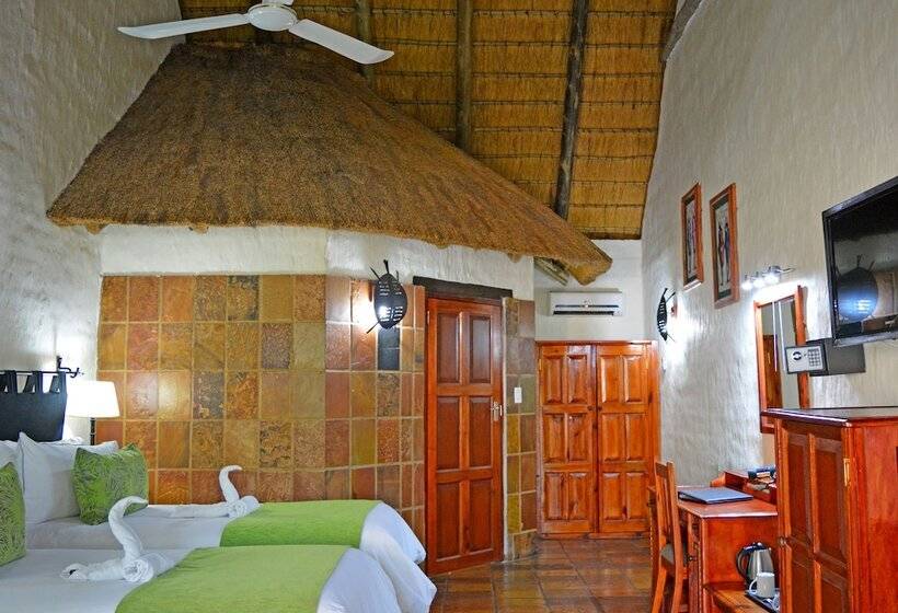 Номер Deluxe, Misty Hills Country Hotel, Conference Centre & Spa