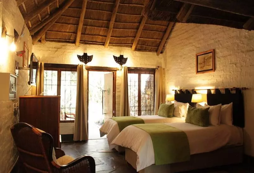 デラックスルーム, Misty Hills Country Hotel, Conference Centre & Spa