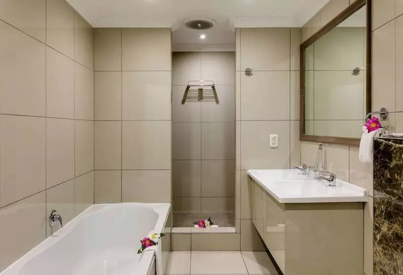 سوییت, Protea Hotel By Marriott George King George