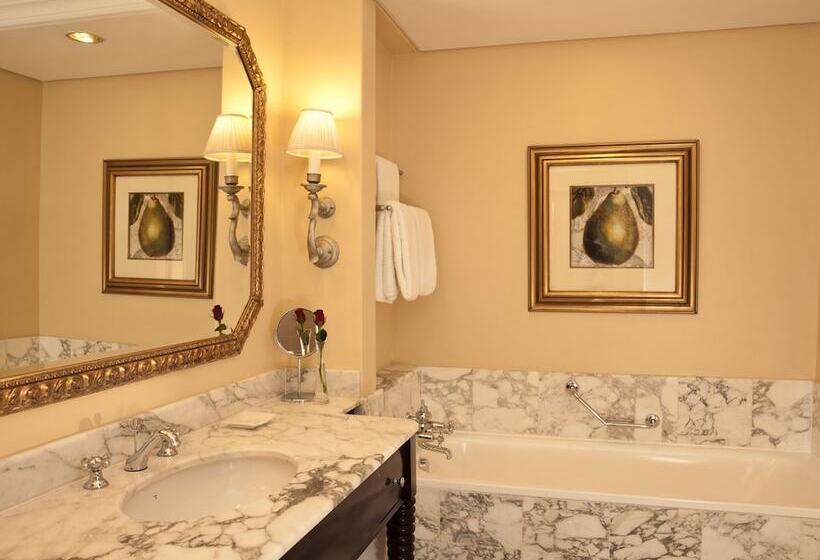 Номер Deluxe, The Table Bay