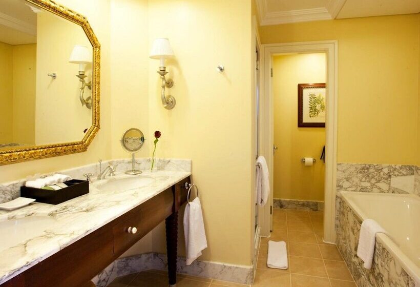 Президентский Люкс, The Table Bay