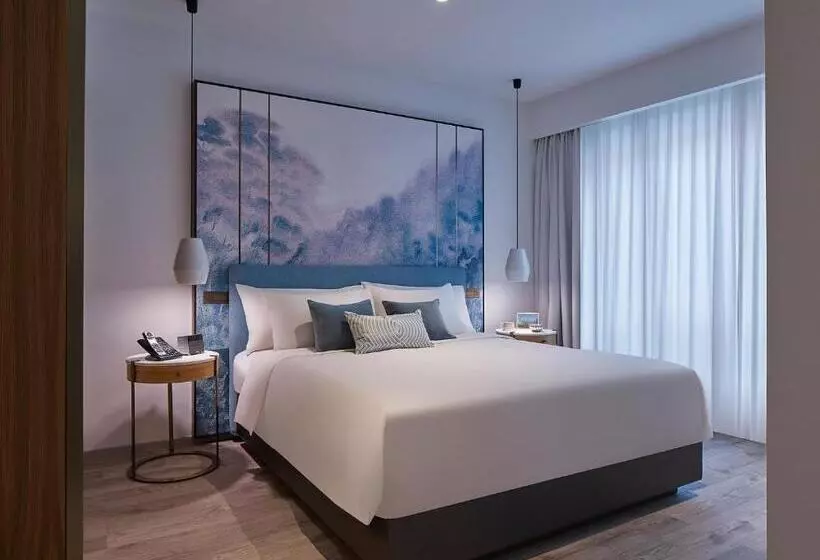 سوییت اجرایی, Lanson Place Winsland, Singapore