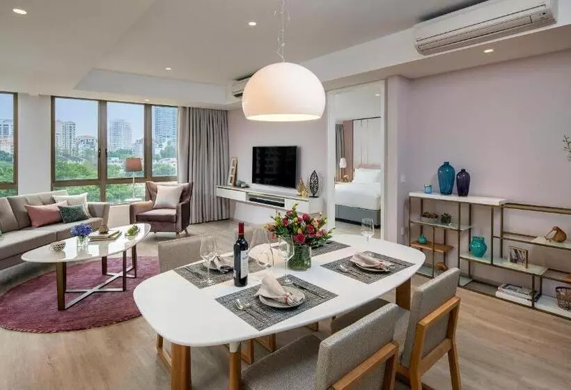 سوئیت پریمیوم 2 خوابه, Lanson Place Winsland, Singapore