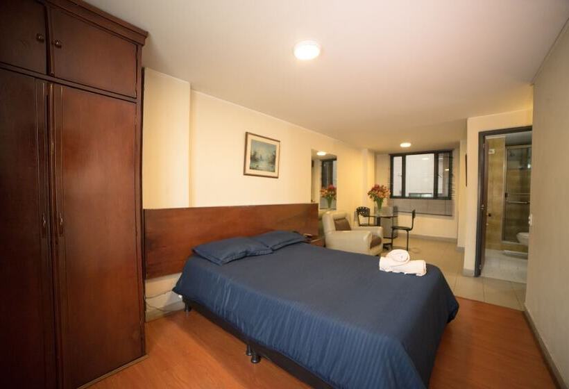 Escritório Estándar, Apartamentos Galerías