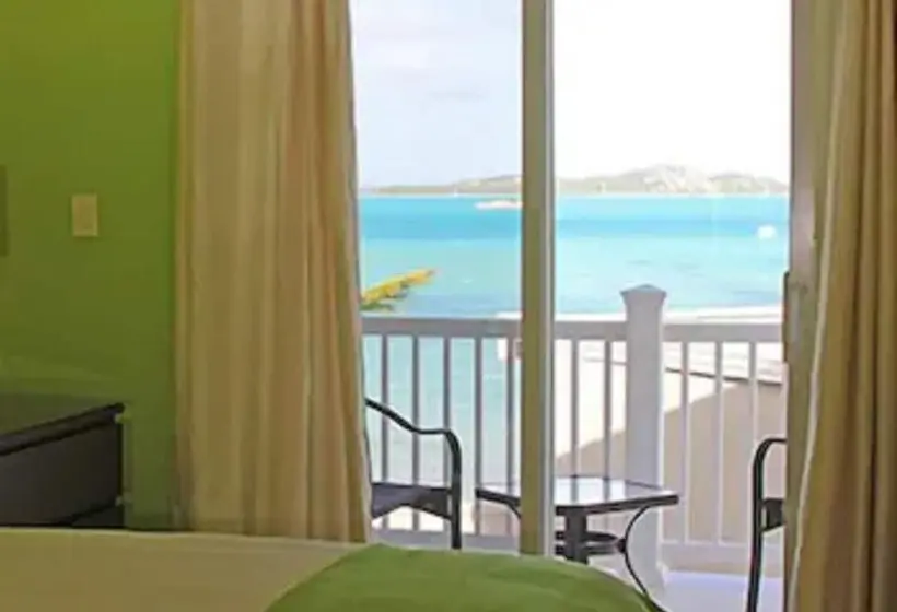 سوییت, Exuma Beach Resort