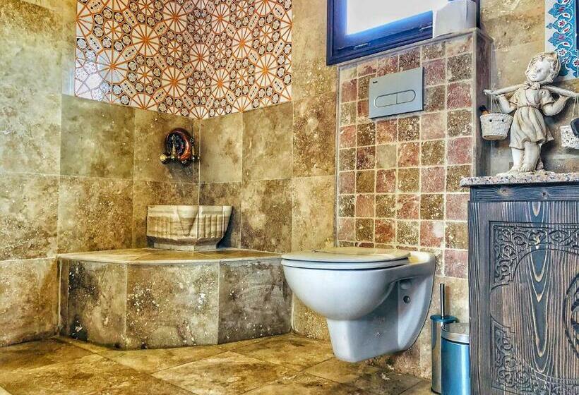 キングサイズベッドのデラックススイート, Goreme Palace Cave Suites