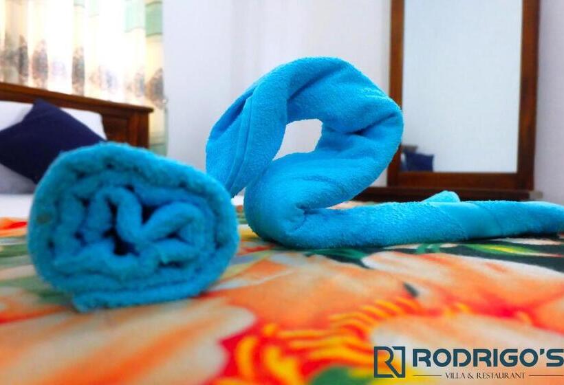 デラックスルーム, Rodrigo's Villa & Restaurant