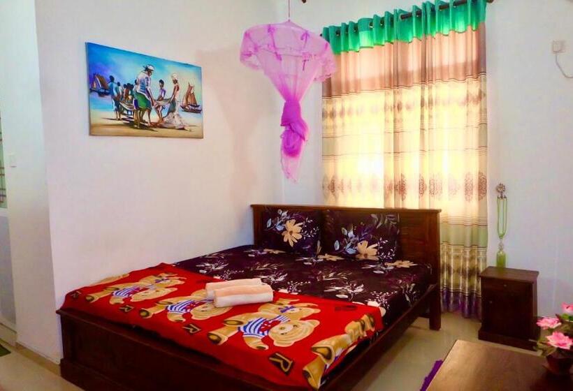 デラックスルーム, Rodrigo's Villa & Restaurant