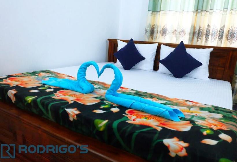 デラックストリプルルーム, Rodrigo's Villa & Restaurant