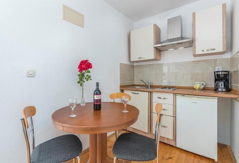 شقة غرفة نوم واحدة بالطابق الأرضى, Apartments Stanko