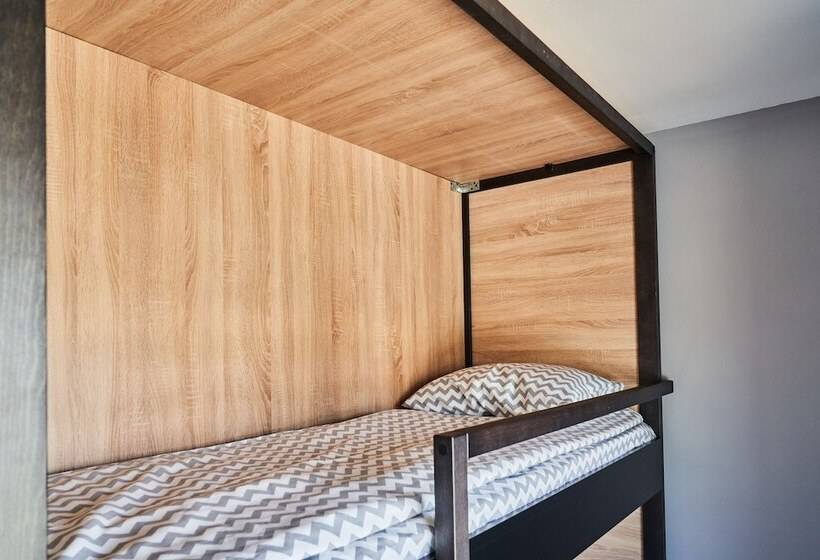 공동 객실, Baikal Capsule   Hostel