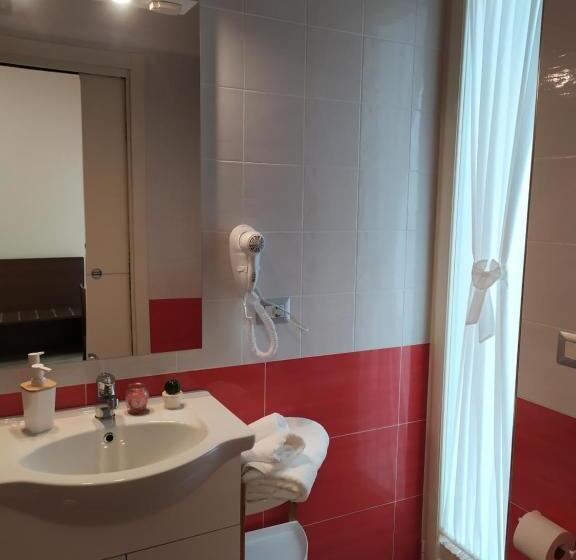 バルコニー付きスタンダードルーム, B&b Domus Vettii