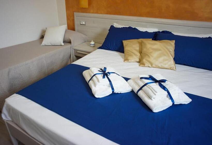 バルコニー付きスタンダードルーム, B&b Domus Vettii