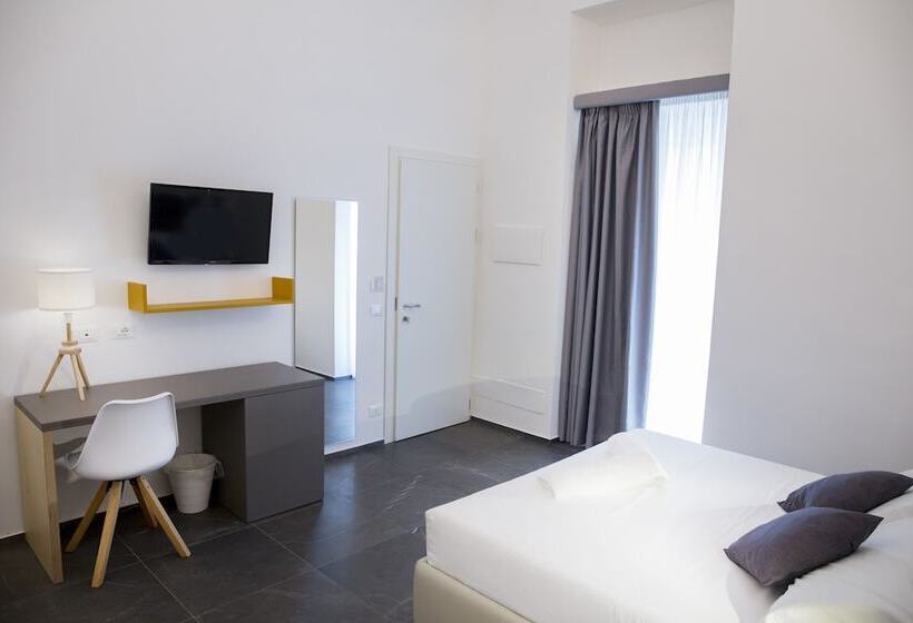 Standart Oda, Ad Maiora Design Rooms