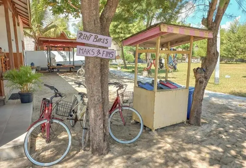 اتاق خانوادگی با چشم‌انداز باغ, Nusa Indah Bungalows