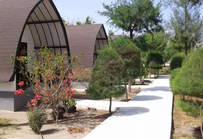 بانگلوی استاندارد با چشم‌انداز دریا, Nusa Indah Bungalows