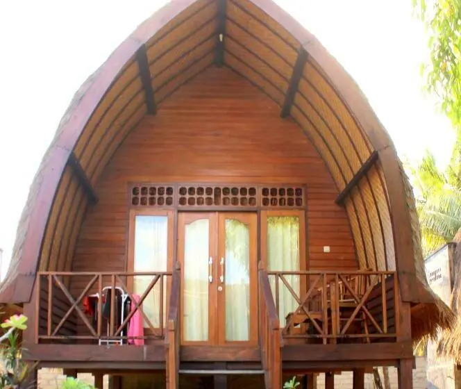 ویلای استاندارد با چشم‌انداز باغ, Nusa Indah Bungalows