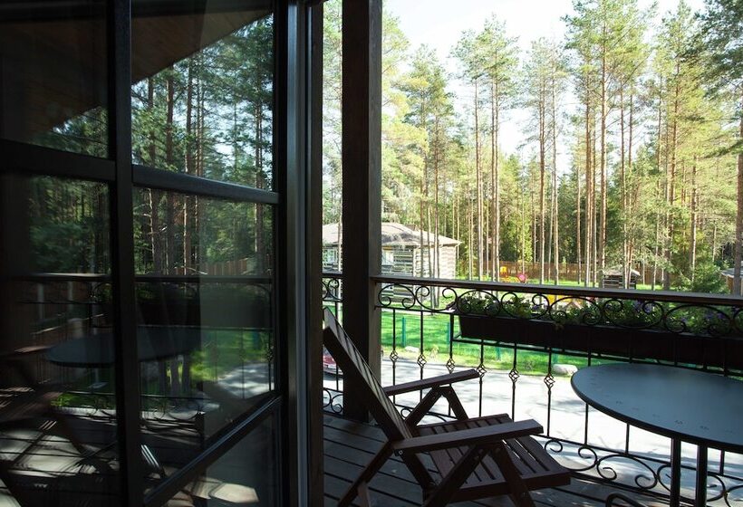 سوییت لوکس, Yagayaga Wellness Club