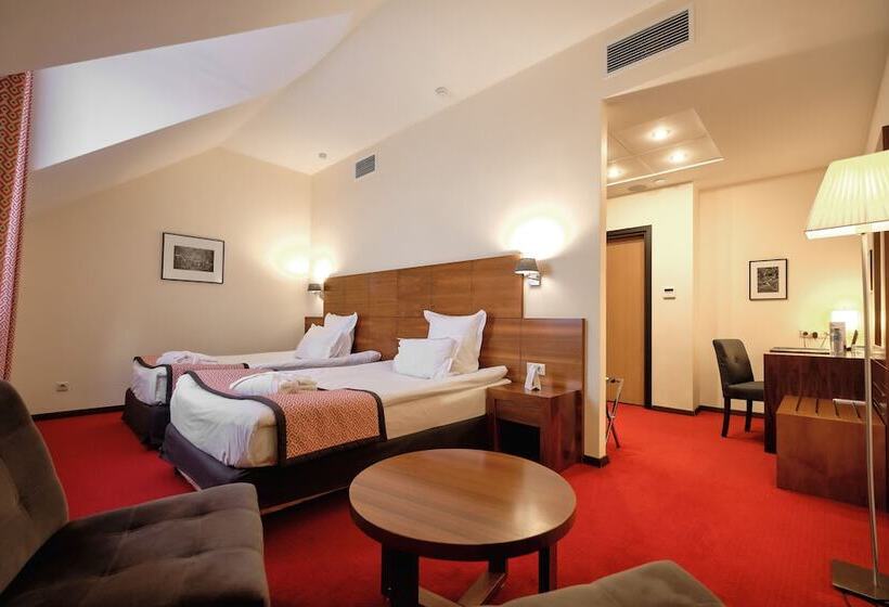 Номер Комфорт, Boutique Hotel Tatiana Provence
