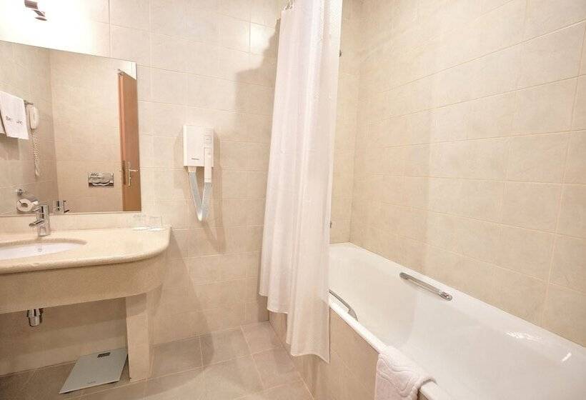 Полулюкс, Boutique Hotel Tatiana Provence