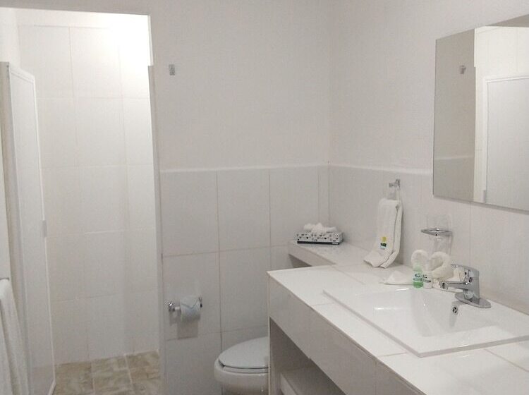 חדר אקונומי, Bb Inn