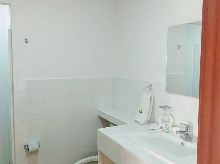 חדר אקונומי, Bb Inn