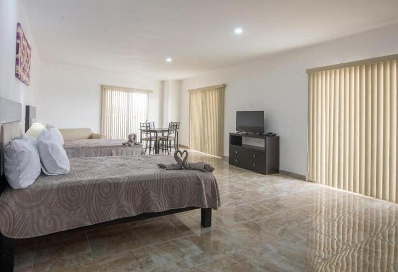 סטודיו דלוקס, Bb Inn