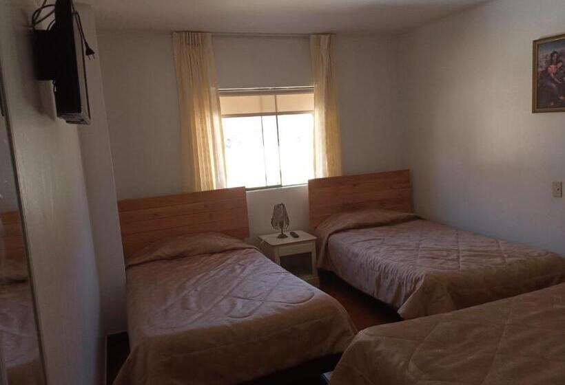 اتاق استاندارد سه نفره, Comtucar