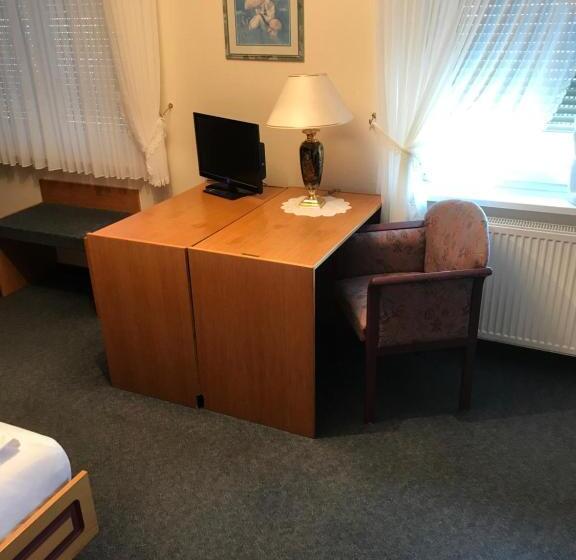 غرفة قياسية فردية, Landhaus Wilhelmshöhe