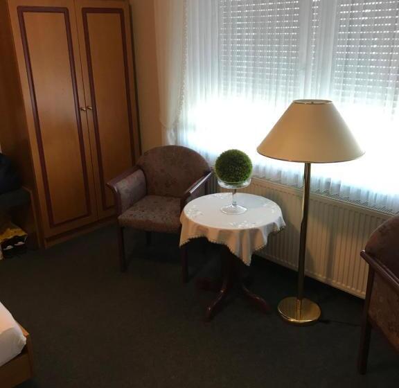 Номер Стандарт, Landhaus Wilhelmshöhe