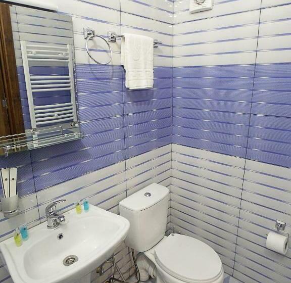 اتاق لوکس, Magic