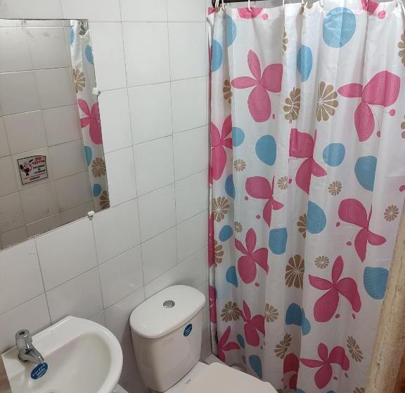 اتاق استاندارد با بالکن و چشم‌انداز دریا, Tayrona Colors Hostel