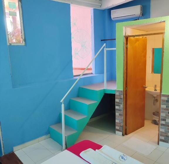 اتاق استاندارد با بالکن و چشمانداز دریا, Tayrona Colors Hostel
