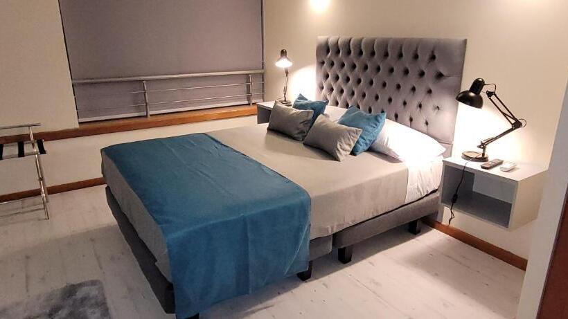 スタンダードスタジオ, Apart Hotel Aragon Portal