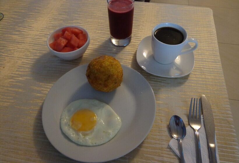 اتاق راحتی سه تخته, Apart Hotel Hamilton