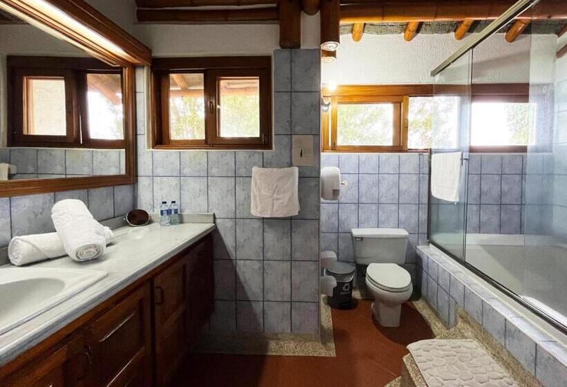 اتاق لوکس, Finca Hotel Santana