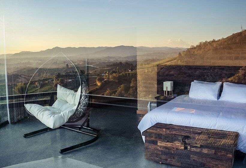 标准平房, Cannua Lodge