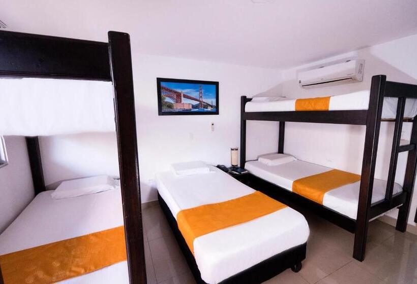 Familiekamer, Sixth House Suite