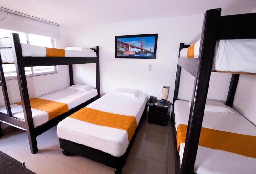 Familiekamer, Sixth House Suite