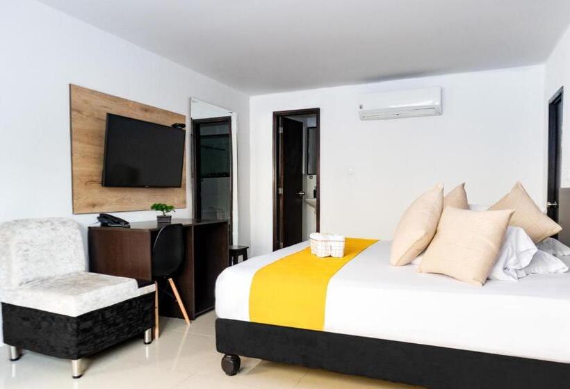 Executive Suite, Sixth House Suite