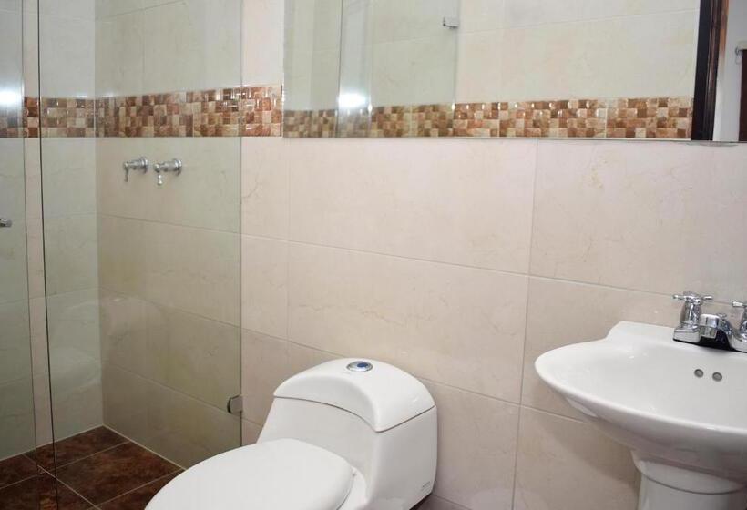 StandaardKamer, Sixth House Suite