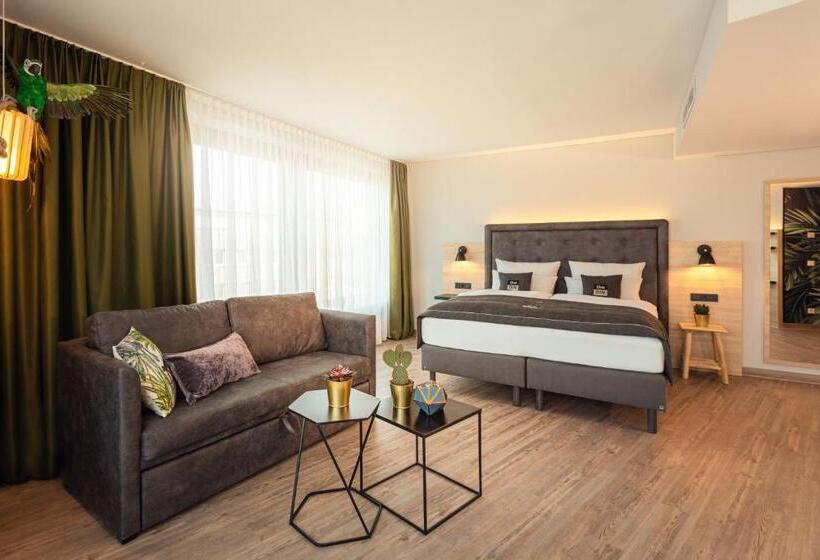 اتاق لوکس, Holiday Inn   The Niu, Crusoe Bremen Airport, An Ihg
