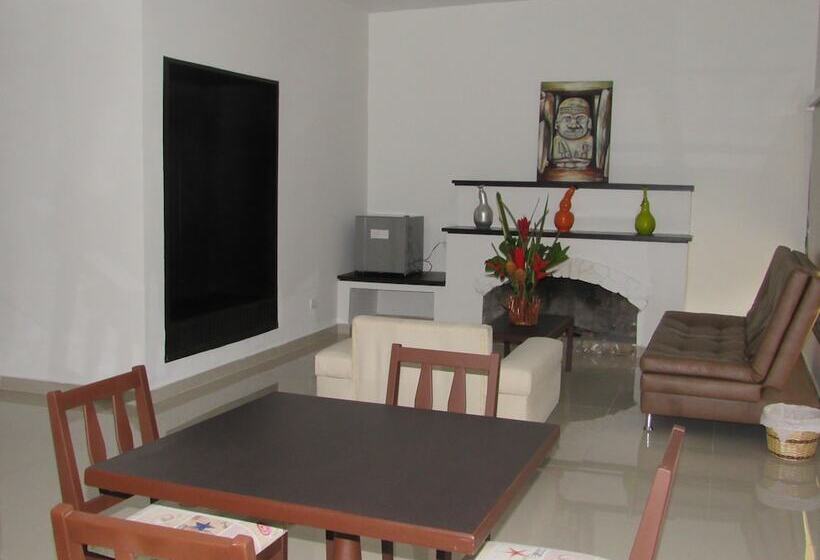 프레지덴셜 스위트, Yalconia