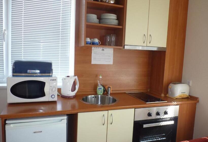 סטודיו סטנדרט עם מרפסת, Eagle Rock Holiday Apartments