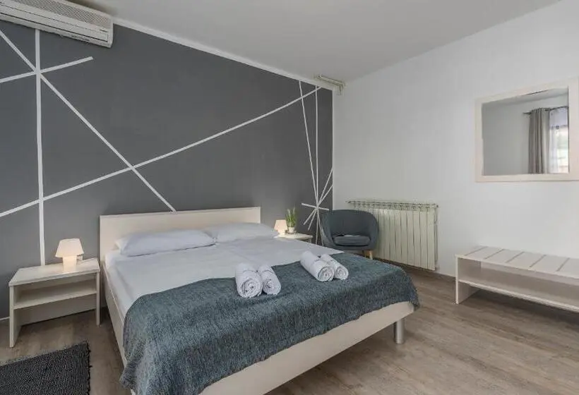 اتاق استاندارد با تخت بزرگ, Villa Ladavac B&b