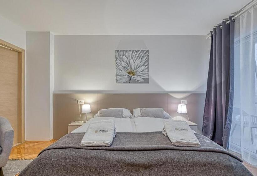 Номер Superior с Балконом, Villa Ladavac B&b