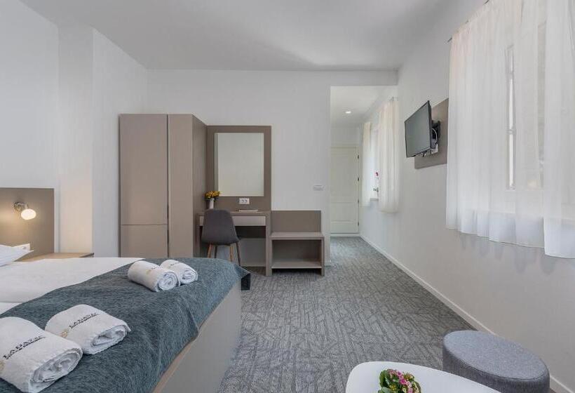 Номер Стандарт с Террасой, Villa Ladavac B&b