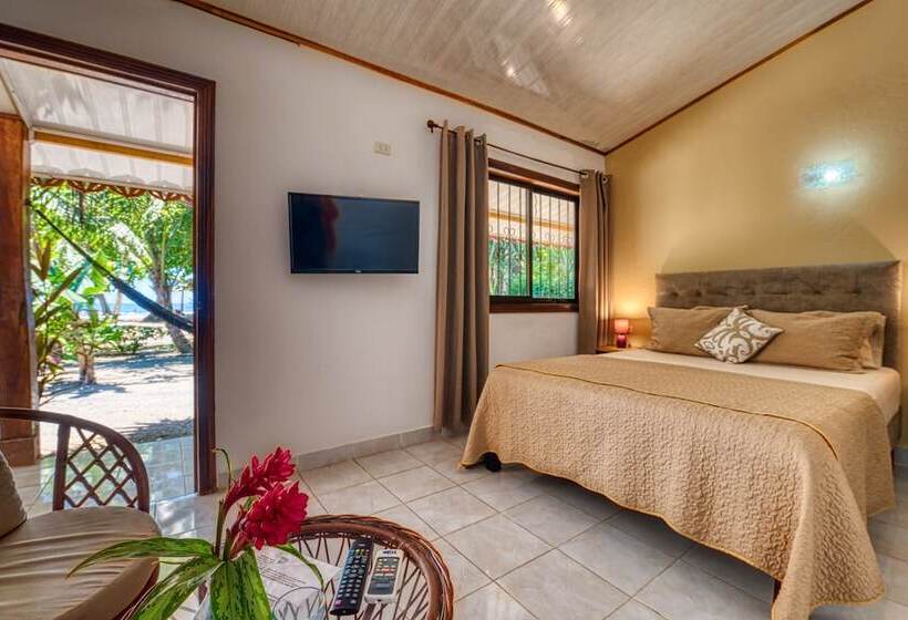 غرفة كومفورت مطلة علي البحر, Yucca Beachfront