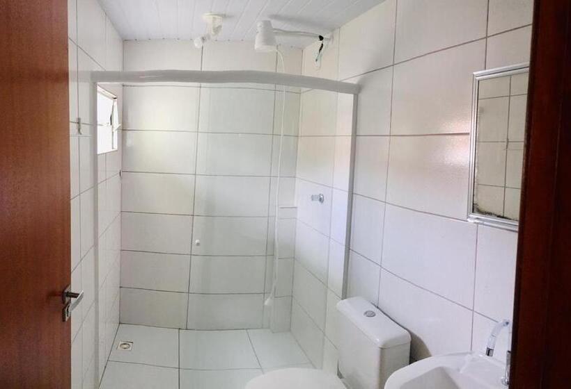 غرفة أساسية ثلاثية, Pousada Morada Da Praia